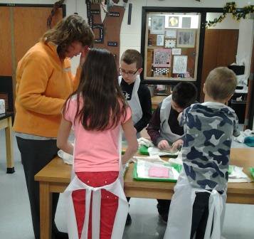 PurdueEconEd's tweet photo. Check out Mintonye 3rd graders who are sharpening their business skills with #CBE17.  #WhyWeCBE  https://t.co/lBYl2naeHO https://t.co/hJhkwkNWvO