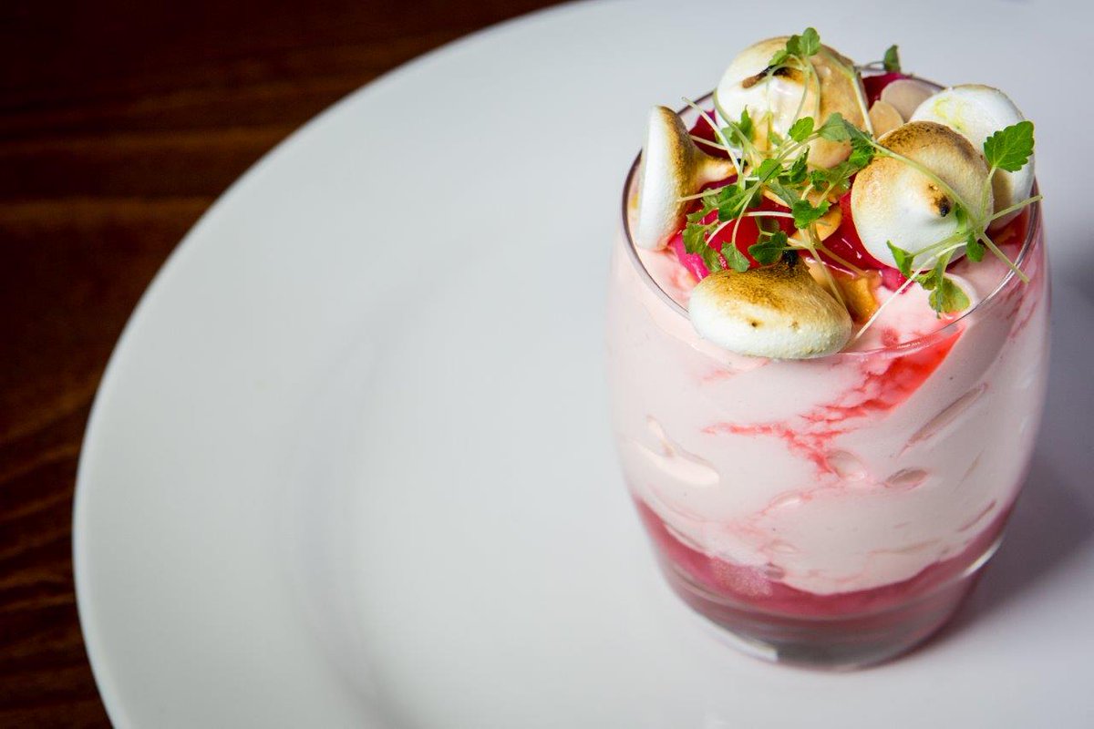 SearcysLondon's tweet image. We&apos;re celebrating #SpringDining across our collection in March and April. Head over to @bookatable to see our tasty offers. #setmenu