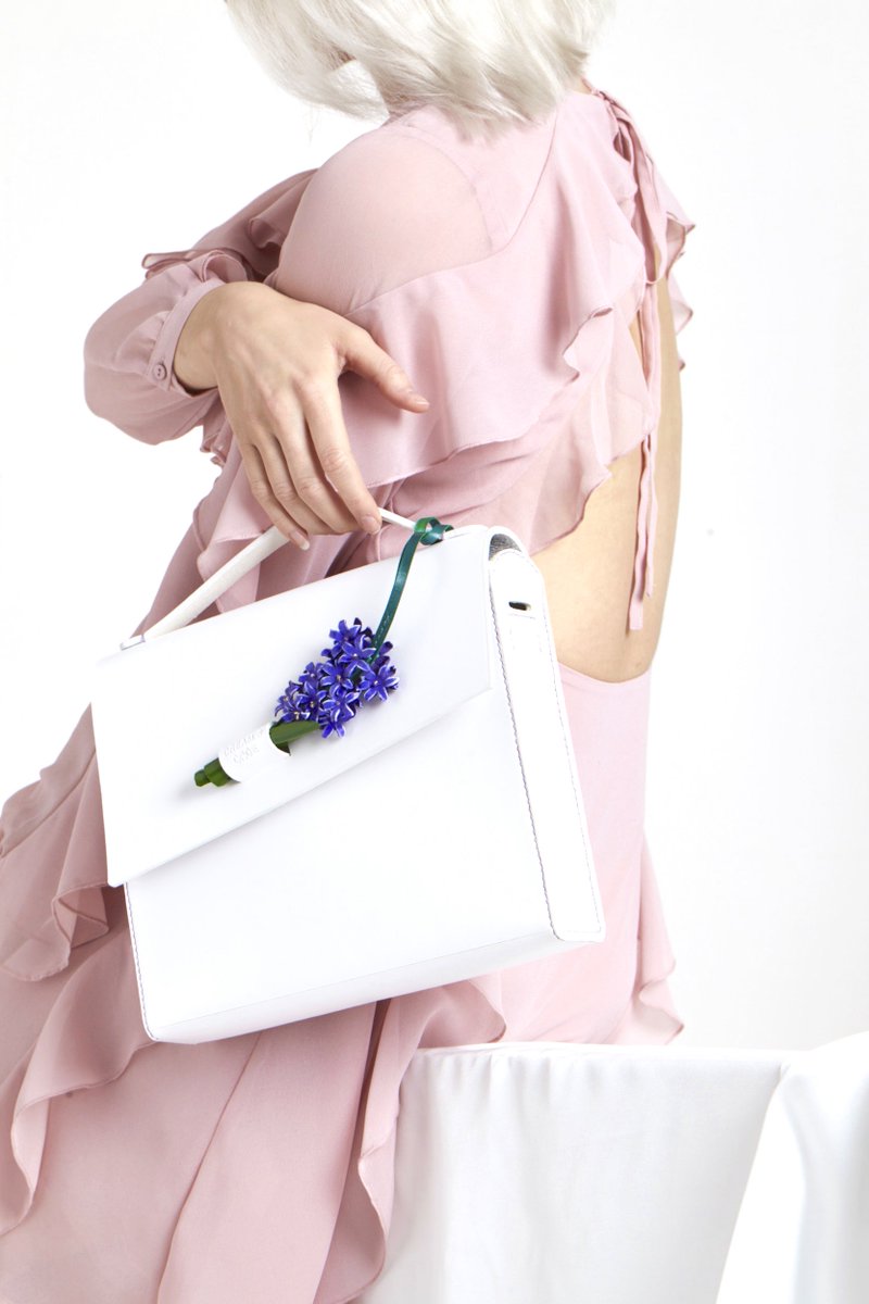 dreamscodeuk's tweet photo. At #DreamsCode we share #Vivienne Westwood 's philosophy :
Buy Less, Choose Well, Make It Last. #ChooseEthical #SustainableFashion https://t.co/SEItSiTqKf
