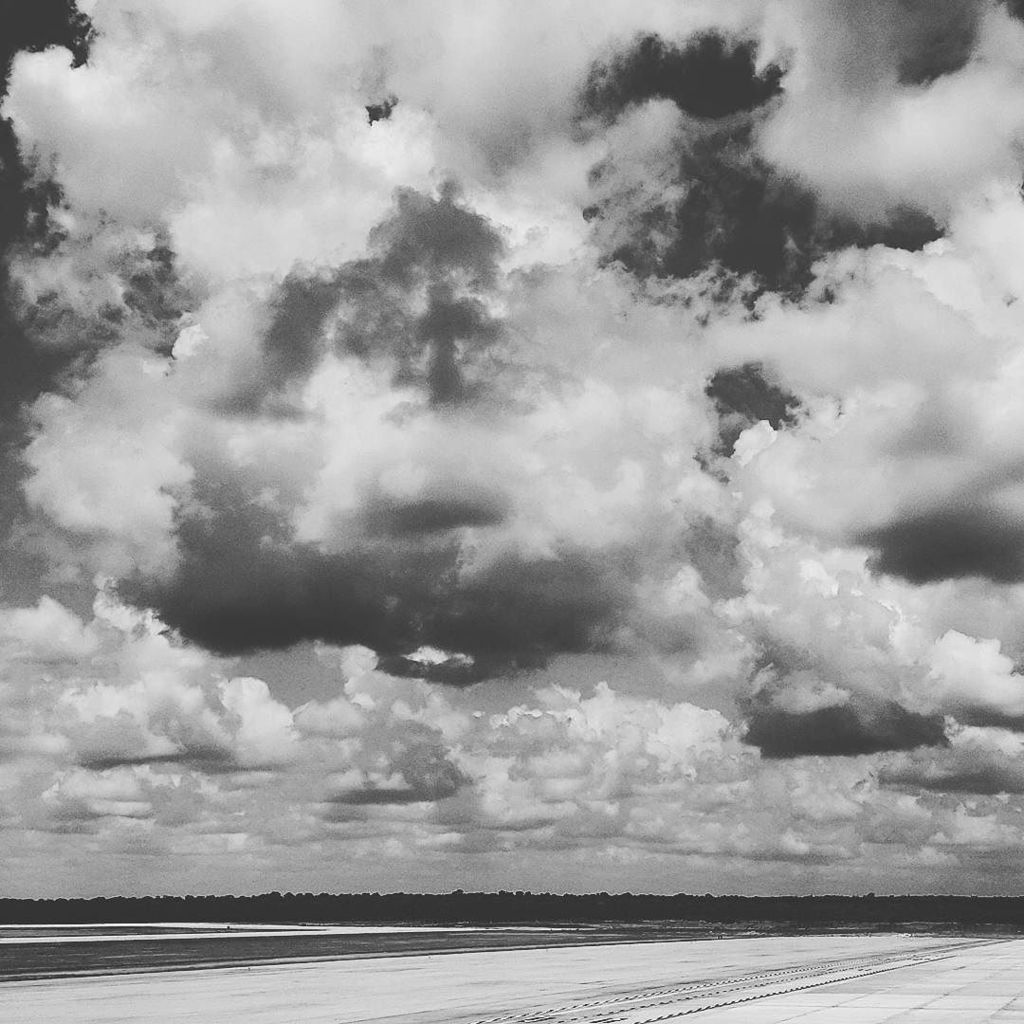 flaviosamelo's tweet photo. 🏴☁🏳 #natal #riograndedonorte #brasil #blackandwhitephotography #fotografiamoderna #fotopb #aluguelnaodorme #cellpho… https://t.co/BOeTfuBpVd