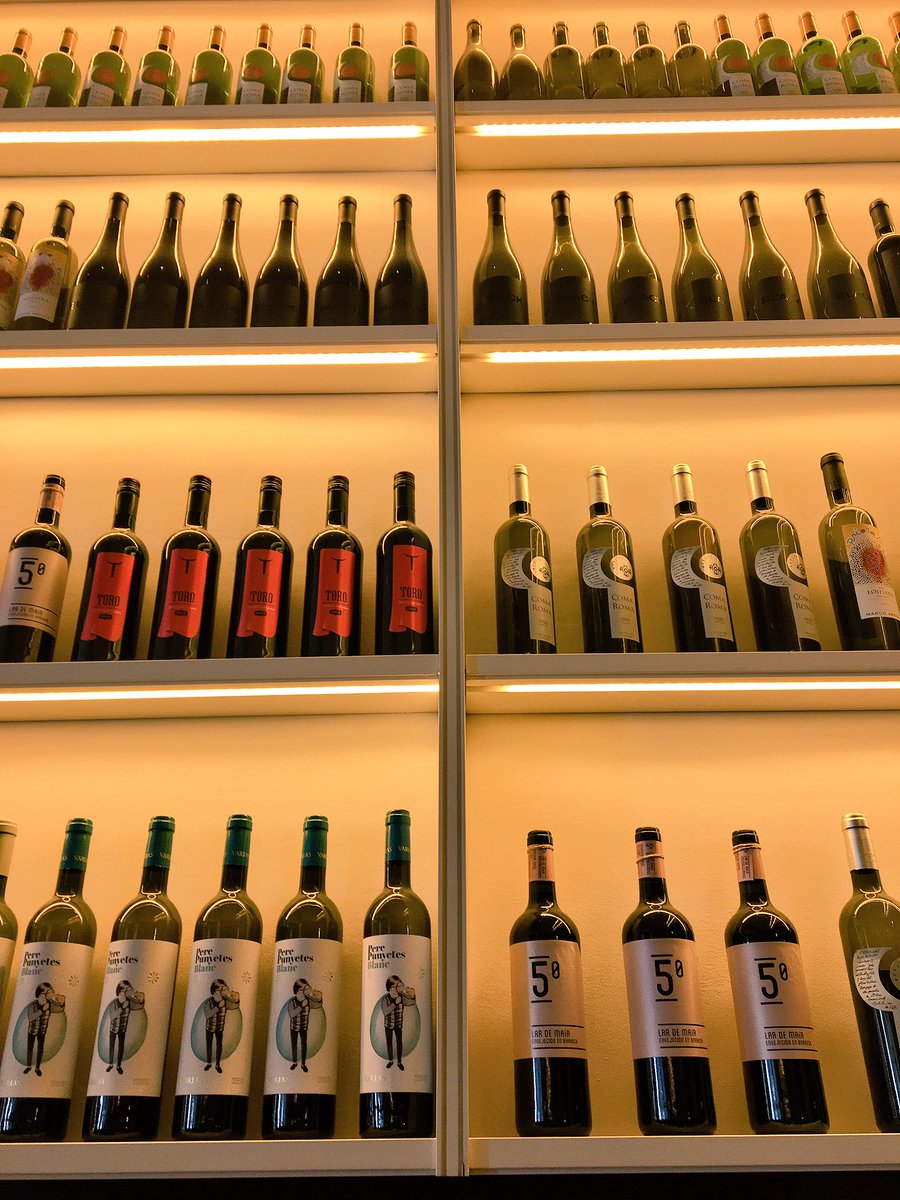 handtseries's tweet photo. Well-suited to Spain, @praktikhotels' Vinoteca location is a wine-themed oasis #PraktikVinoteca #VisitSpain #Barcelona #htxbcn https://t.co/PGI7wtohp8