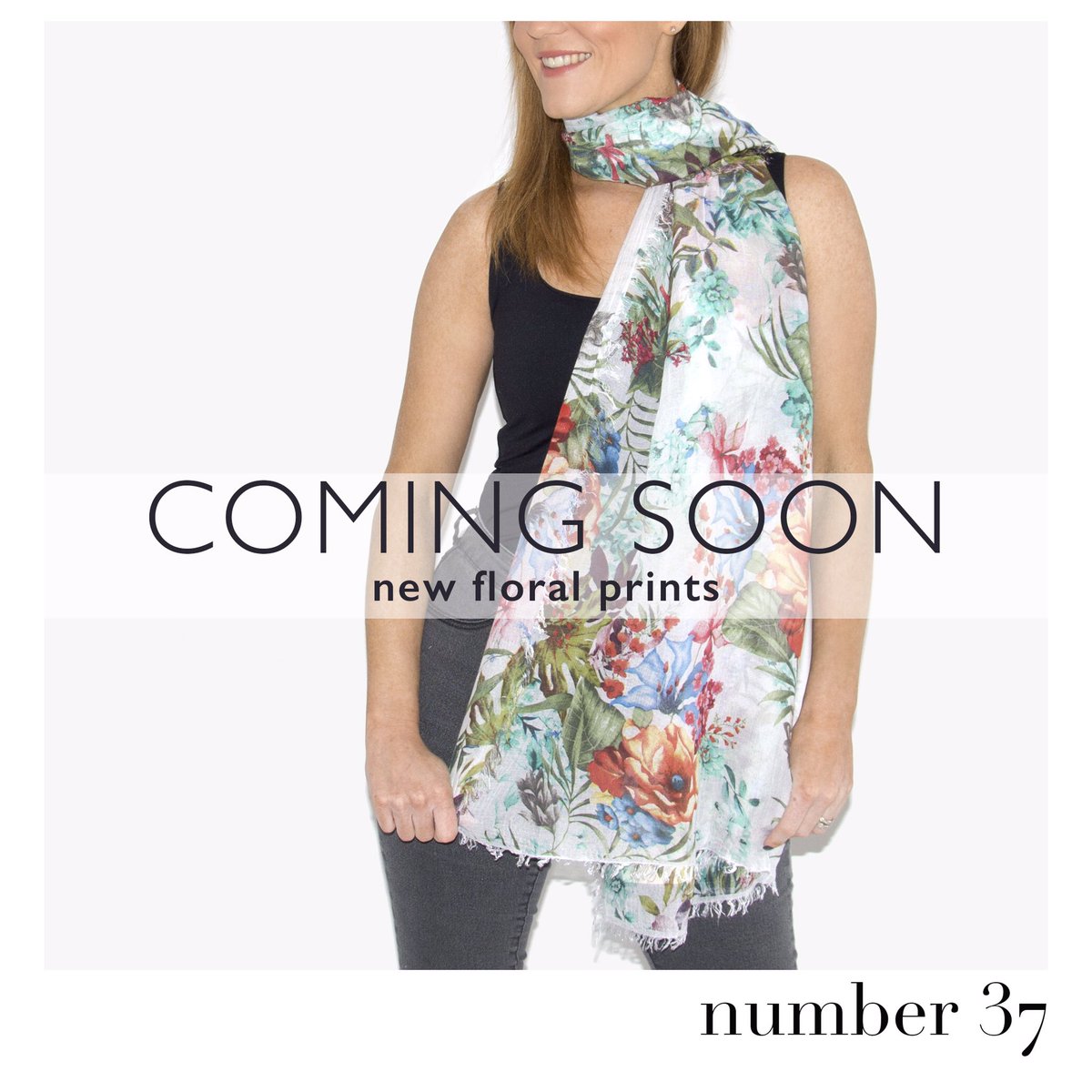 Scarf Room tweet media