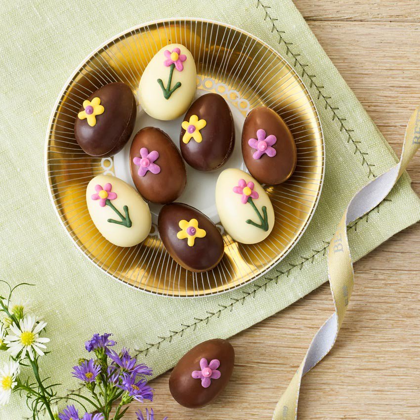 UKMumstv's tweet image. #Comp 5! We love @Bettys1919 and that's why we're giving you the chance to #win a selection from their collection. RT&amp;amp;FLW. Ends 11.3.17