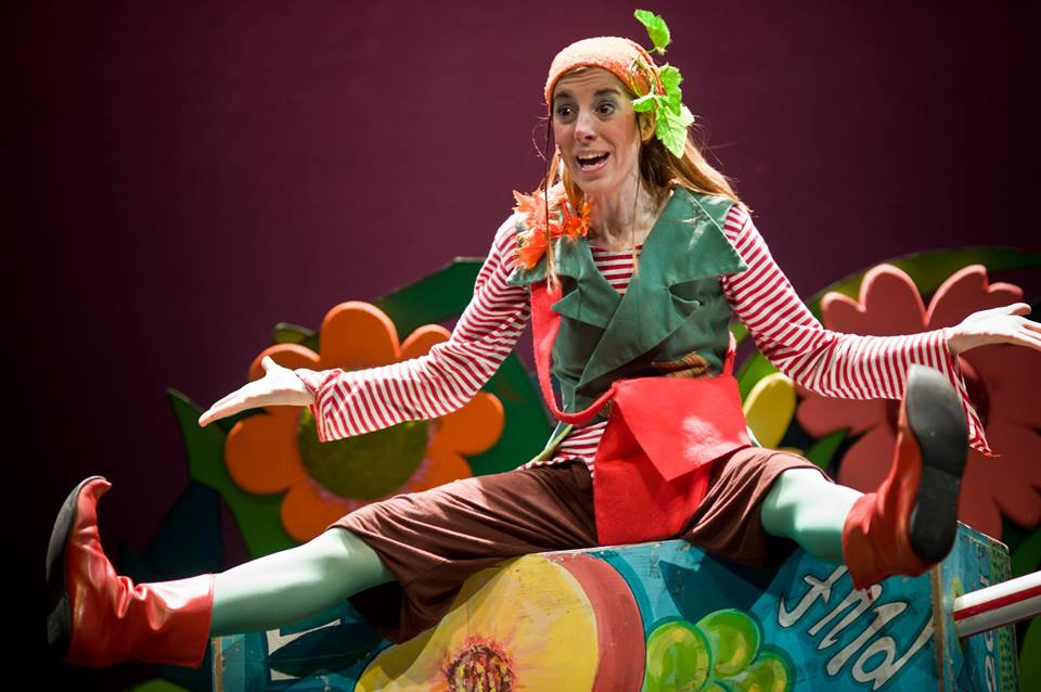 Cati_Lleida's tweet photo. Avui a les 18.30h, "El follet valent a la ciutat" omplirà de colors  @AuditoriEG de #Lleida. Edat recomanada de 2 a 8 anys. https://t.co/KcIzlw04oO