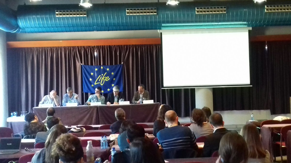Umob_LIFE's tweet photo. Final debate of the conference: Lluís Alegre @TMB_Barcelona ; Ricard Riol; Àngel Cebollada @CCOO & Jaume Tintoré @UABBarcelona #mobilityBCN https://t.co/Z9katS7p5O