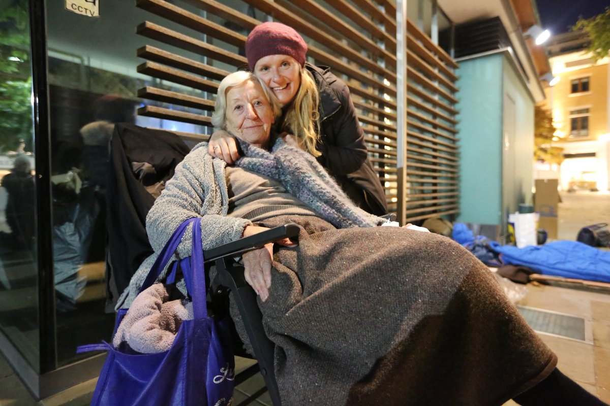 GlassDoorLondon's tweet photo. #FlashbackFriday to #SleepOuts of years past. Mark calendars for 5th Anniversary event: 6 October 2017. Registration to open soon. https://t.co/FnAJSQ2Yhk