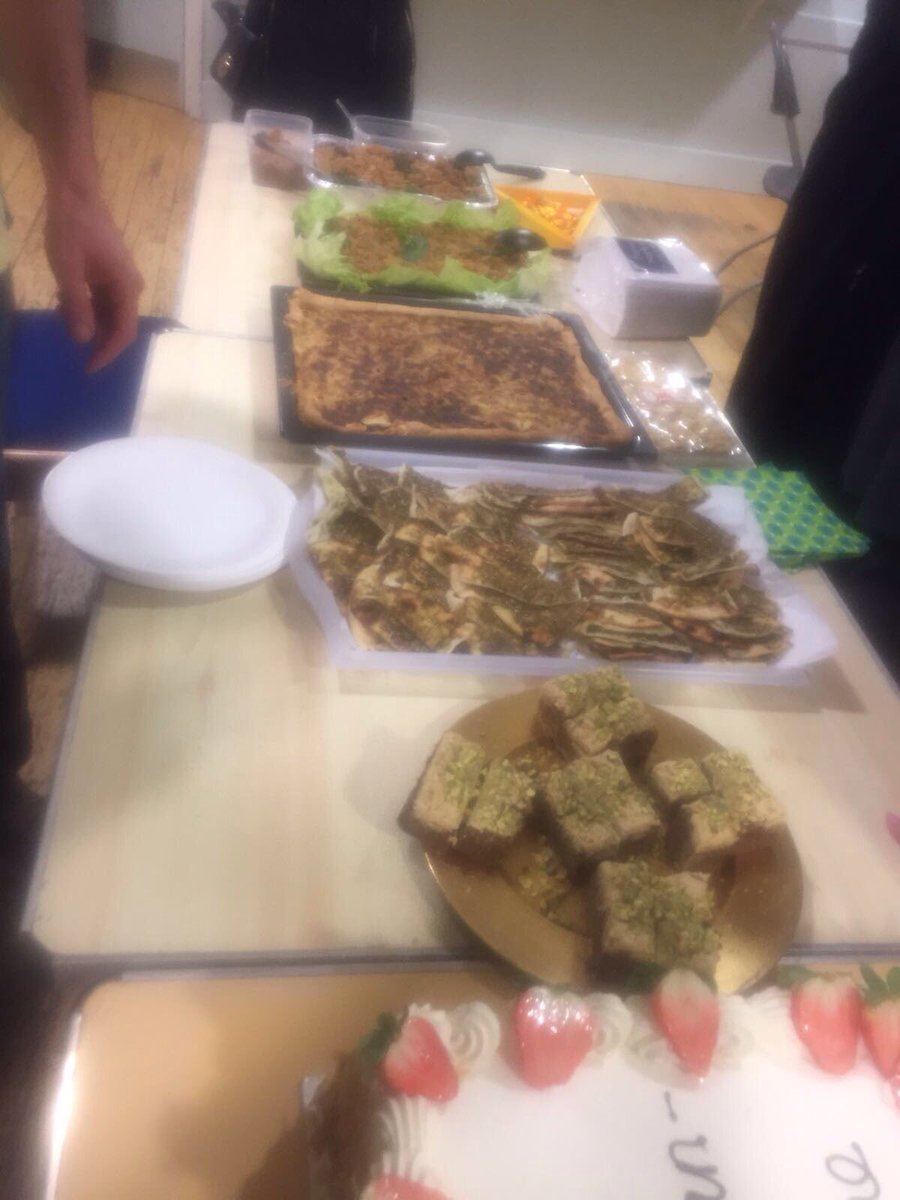 jscattergood1's tweet photo. This girl @FardousBahbouh is a rising star. Syrians in London will always be indebted to the @Syrian_AWS programme and its principles https://t.co/lplKmbXYxQ