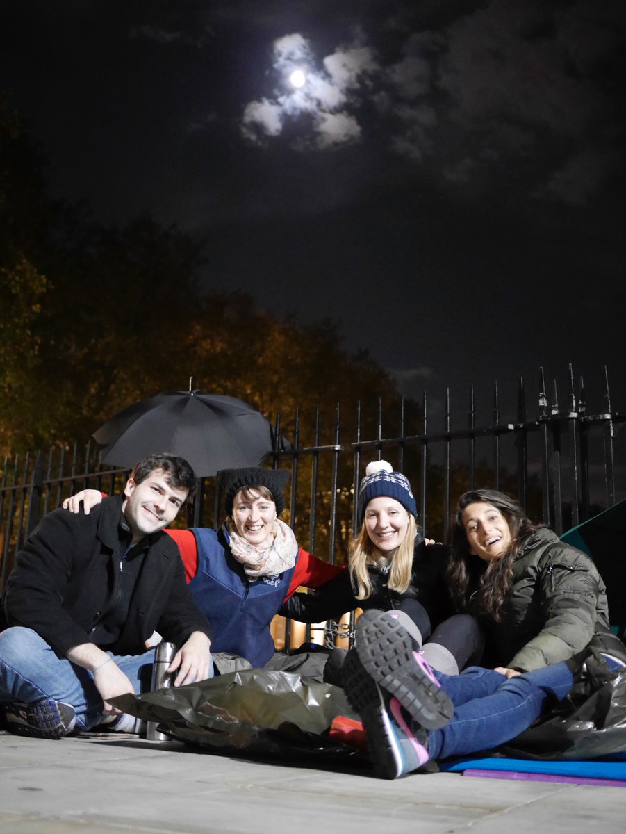 GlassDoorLondon's tweet photo. #FlashbackFriday to #SleepOuts of years past. Mark calendars for 5th Anniversary event: 6 October 2017. Registration to open soon. https://t.co/FnAJSQ2Yhk