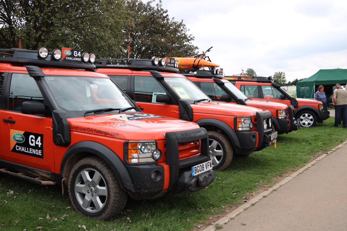 TirsbaekTV's tweet photo. Front End Friday! A quartet of G4 Challenge Discos at LRO 2016. #tirsbaektv #tirsbaekvlogs #dreamdrivedo #frontendfriday #landrover #lro2016 https://t.co/Jxr3KHWBIr