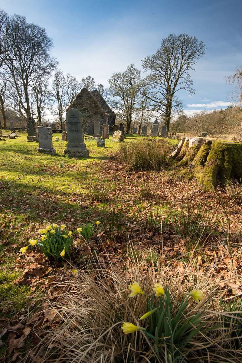 Make sure you find Kilmorie Chapel while you visit our castle. #visitcowal #visitscotland #exploreargyll #argyllsecretcoast #castlelachlan