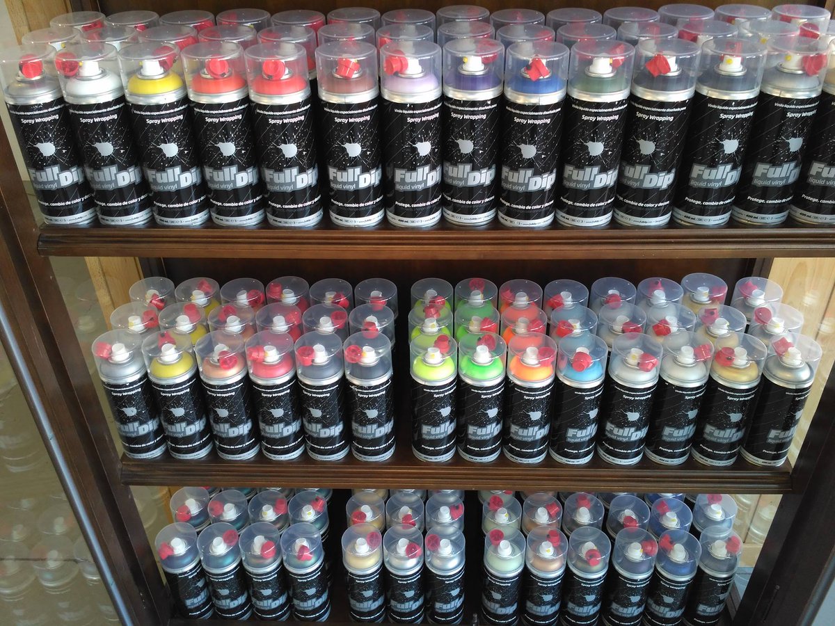 hidrgrafiascalo's tweet photo. Gama de sprays y botes full dip ,tu pintura vinilica favorita en hidrografias calo #logroño #hidrografiascalo #fulldip #venavernos https://t.co/vf55HcWOqQ