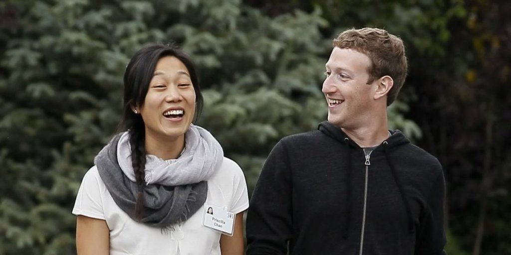 RealTechUpdates's tweet image. Zuckerberg and wife expecting a second daughter techupdates.co.zw/zuckerberg-and…