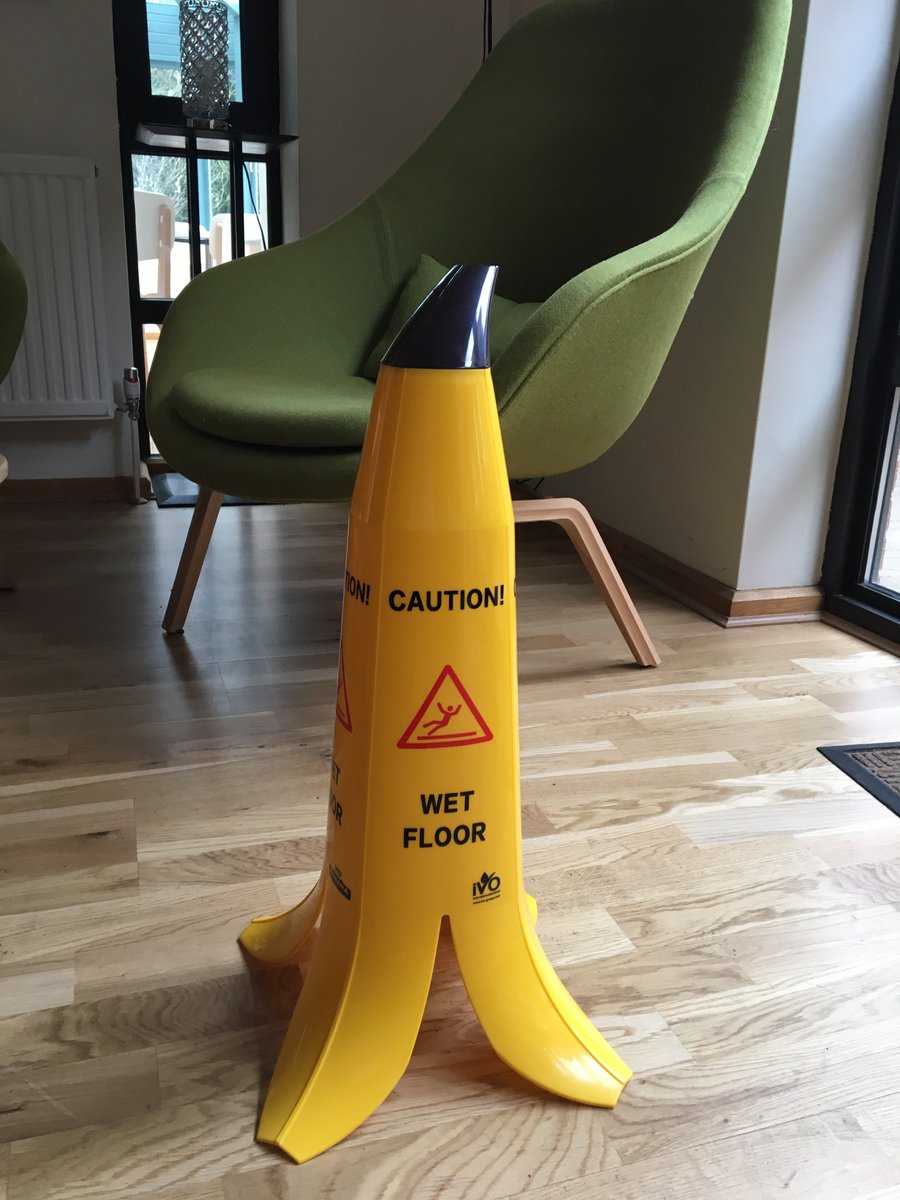LucyConference's tweet photo. Love these funny new 'wet floor' signs our housekeping department have acquired! #FridayFeeling https://t.co/9uZbYfJ8HN