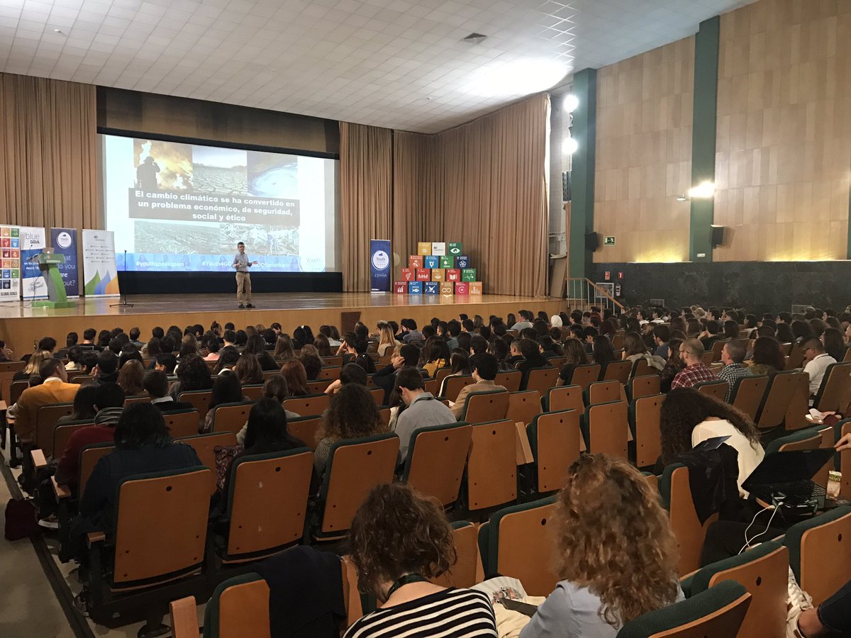 AIESEC en España tweet media