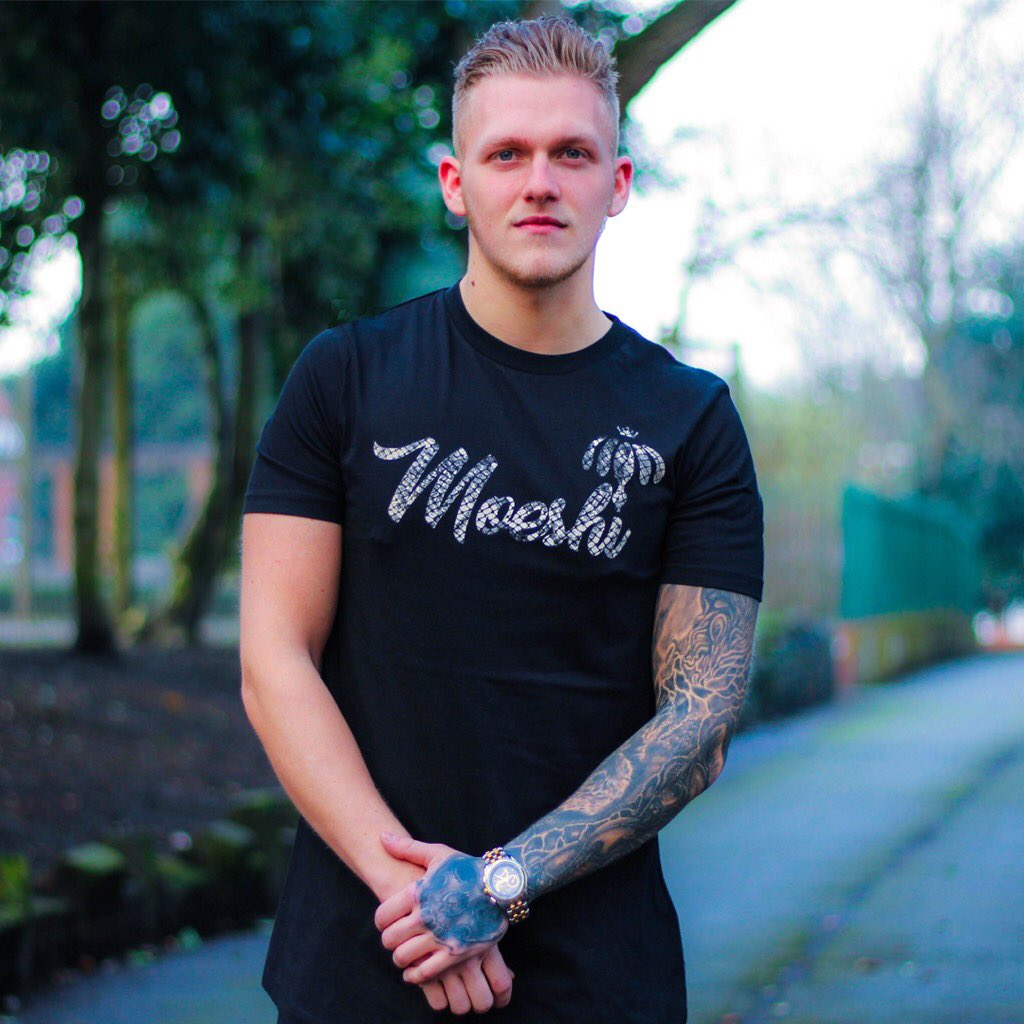 Check out our new Cream 'Moeshi' Tee. 
Limited edition >> bit.ly/2mIqrxi
#streetwear #leeds #newfashion #FridayFeeling