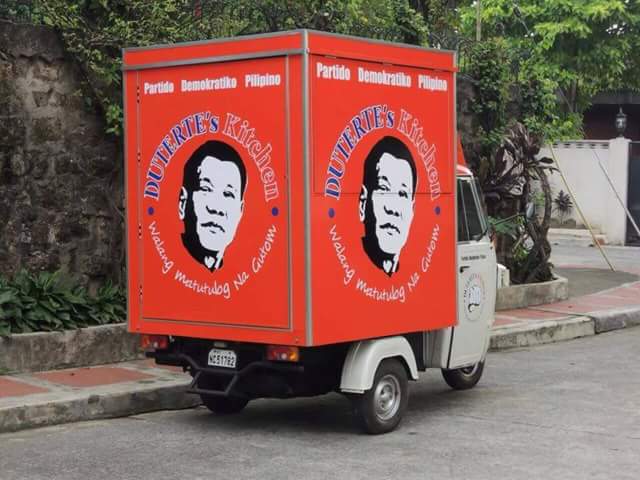 OYing11's tweet photo. #NaDuterteTayo libre pakain d galing s pondo ng gobyerno sariling bulsa https://t.co/dboNfhNe2r