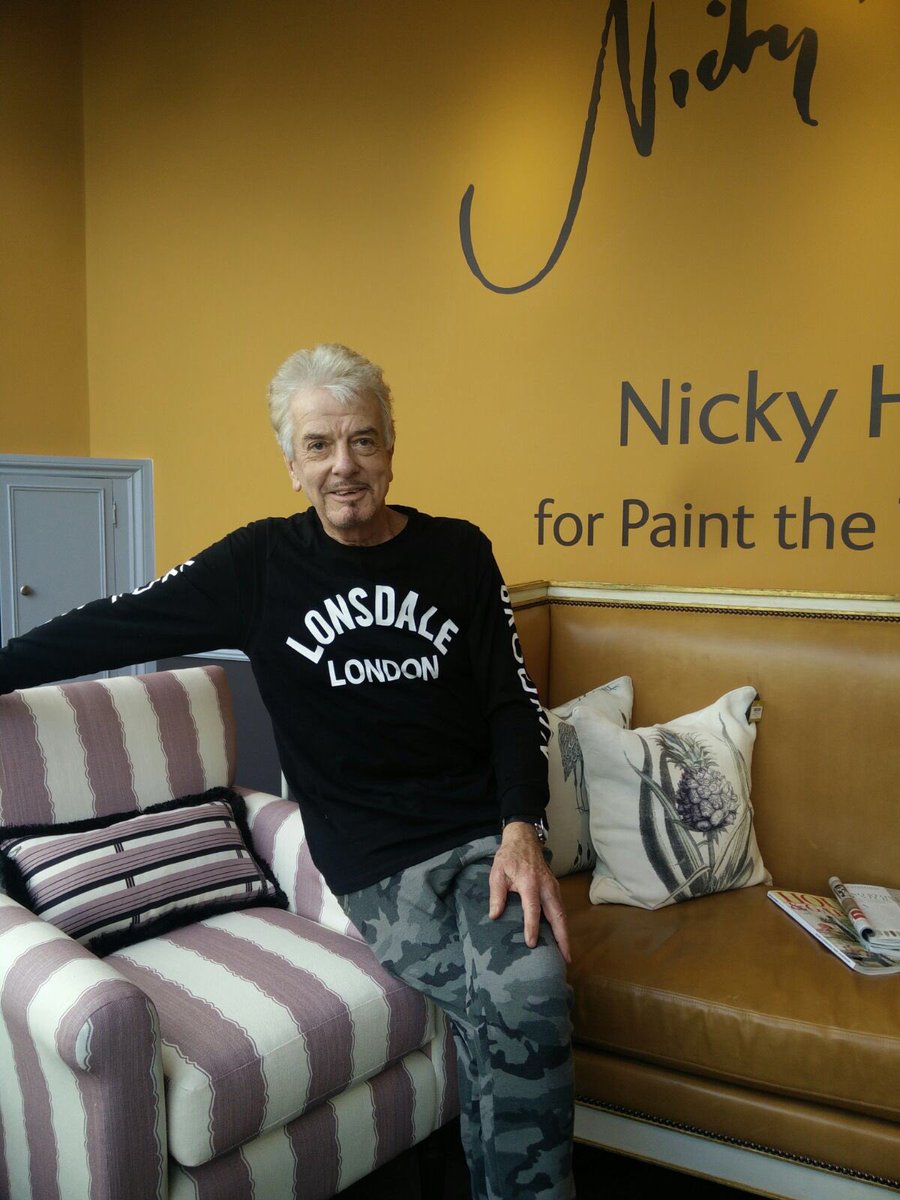 TrinityIntDes's tweet image. The Stones paint launch by @nicholashaslam with @PaintTTGreen Our lovely chair designed for the launch in his fabric bit.ly/2nd4i89