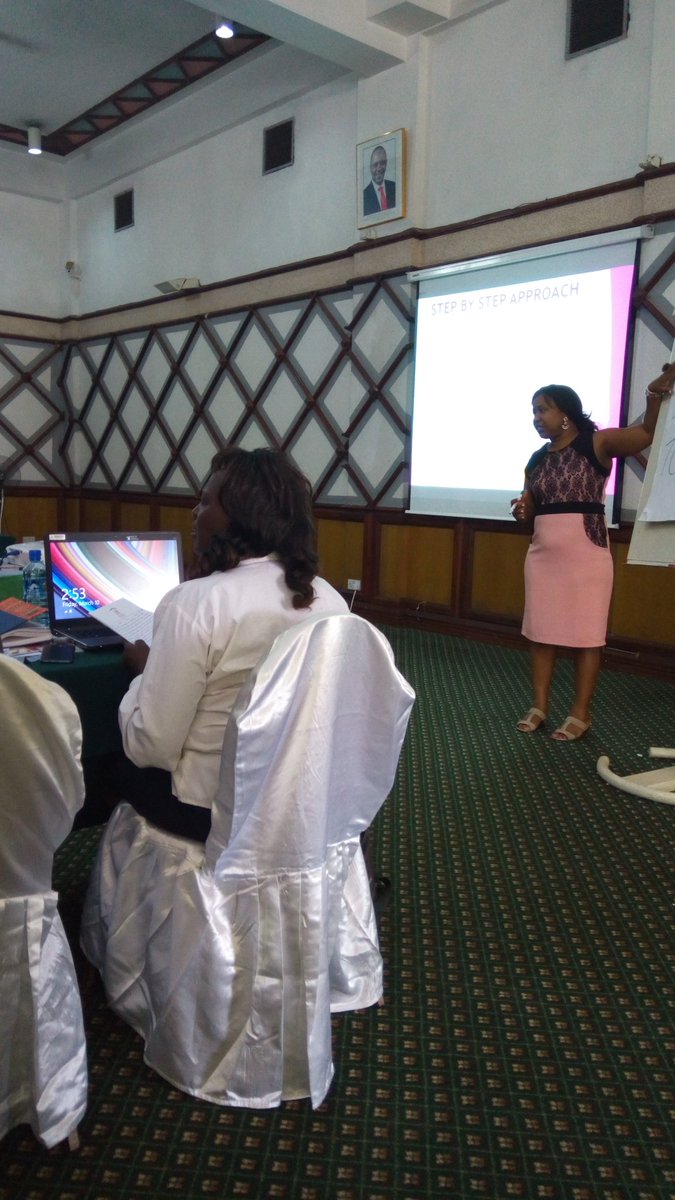 lynnnimo's tweet photo. HR must start working from the grass root level so as to inform better business decisions.@SRichson @SharonBarbra1 @Richemele1 https://t.co/nIplKQX9v3