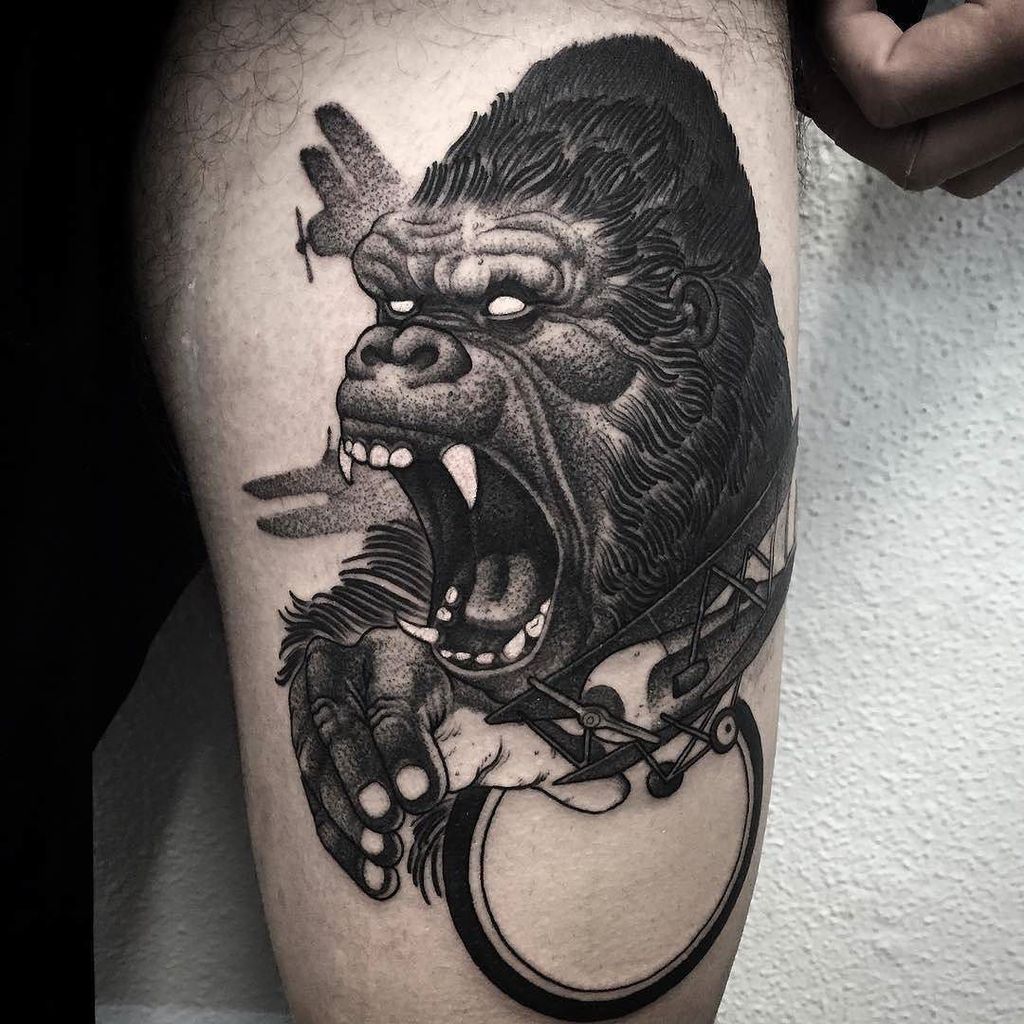 PAULO SILVA  on Instagram Loved doing this piece  King Kong  paulosilvatattoo tattoo kingkong kingkongtattoo njtattoo  njtattooartist tatuagem tattooart