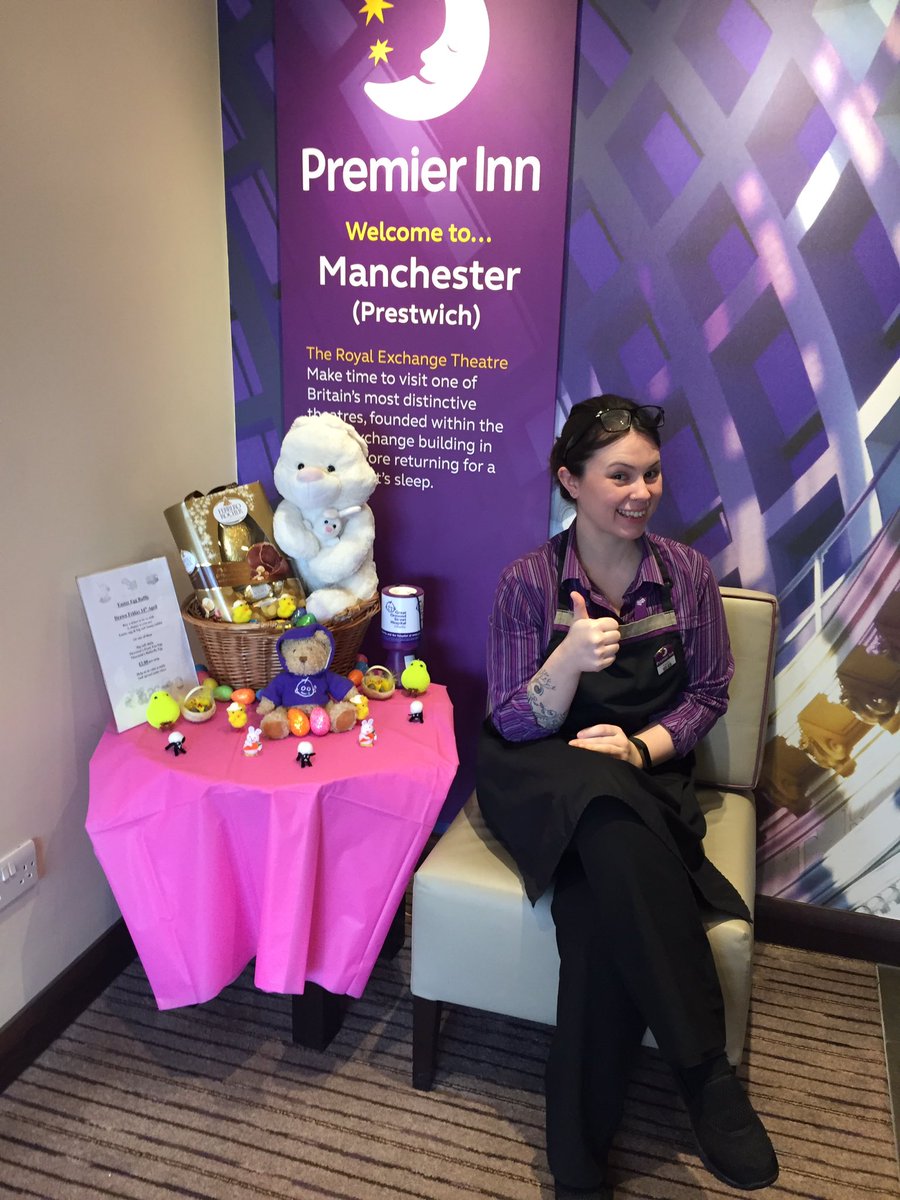 The lovely Laura <a href="/ManchesterPres3/">PrestwichPI</a> prepping for our Easter raffle 🐣 🍫 <a href="/Minafattahi/">Mina Fattahi</a> <a href="/smmottram/">Sam Mottram</a> <a href="/SDEBDD/">simon ewins</a>