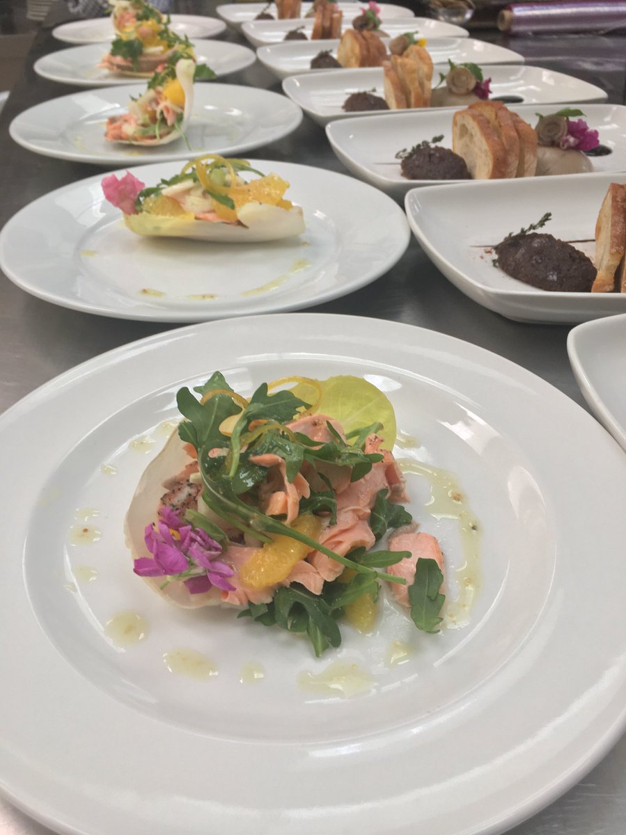 fields_the_name's tweet photo. Lunch party today with roasted salmon and vanilla fennel salad, liver parfait and balsamic 3 ways- chutney, glaze &amp; borettane. https://t.co/OZ4PfyCyxl