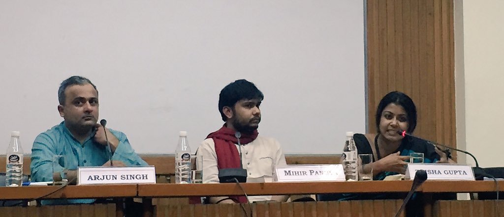 smritikiran's tweet image. Cinema in the City with @chhotahazri @jaiarjun &amp;amp; @miyaamihir @ #CityScripts2017 #UrbanWriting #KillerWeather #KillerChai #GreatConversations