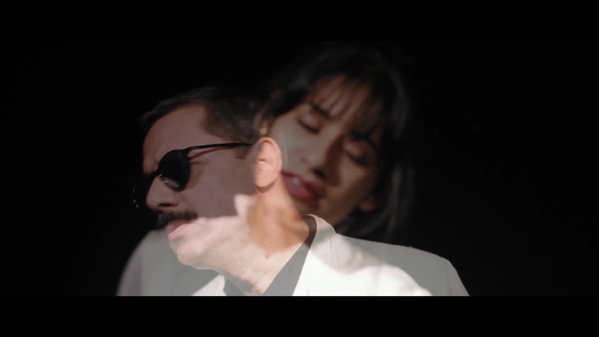 BandMusicUnLtd's tweet image. Killer fusion pic :-)  Catch Milin-Shilpa in 'Humnasheena' video 

#YouTube ~
youtu.be/E8OJz1znqGM

#OkListen ~
oklisten.com/album/humnashe…