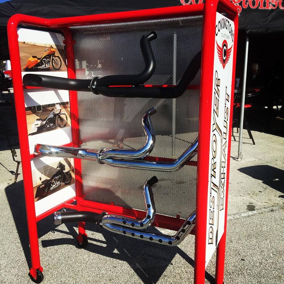 Covingtons72's tweet photo. Destroyer Exhausts come in all shapes, colors and sizes. Our newest display @daytonaharley during @DaytonaBikeWeek. #covingtonscustoms https://t.co/mO5myp9ita