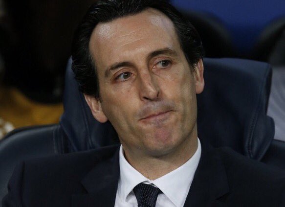 Footballogue's tweet photo. [#LDC] Emery à la MT de #FCBPSG: "Écoutez-moi ! Meme si je n'ai joué qu'en 2e division, j'ai plus d'expérience que vous. Alors écoutez-moi!" https://t.co/UNwcdafFJK