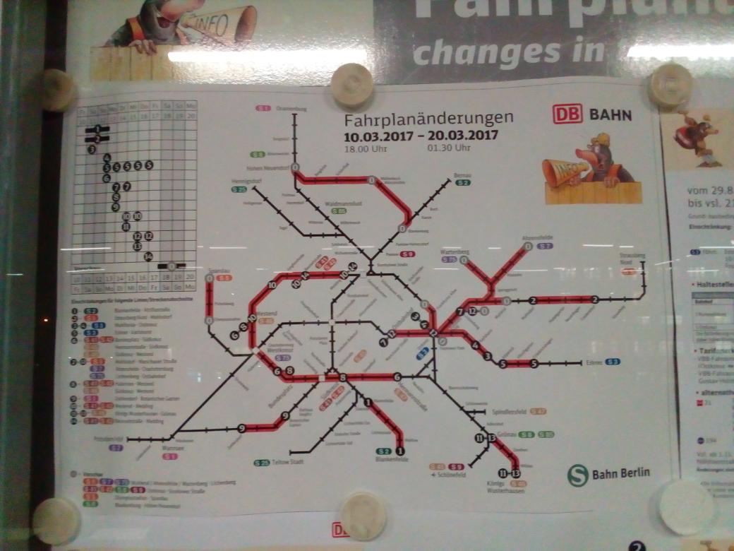 akurbis's tweet photo. #weilwirniemandenlieben @SBahnBerlin https://t.co/xXUKRupggQ