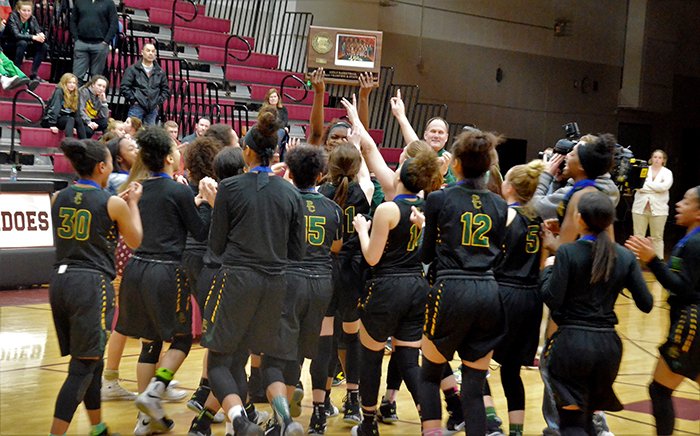 Chris_Chesky's tweet photo. @pcpiratesgbb advances to state for the fourth straight season. Story: https://t.co/ym6487XFom https://t.co/2mfBRPJTG9
