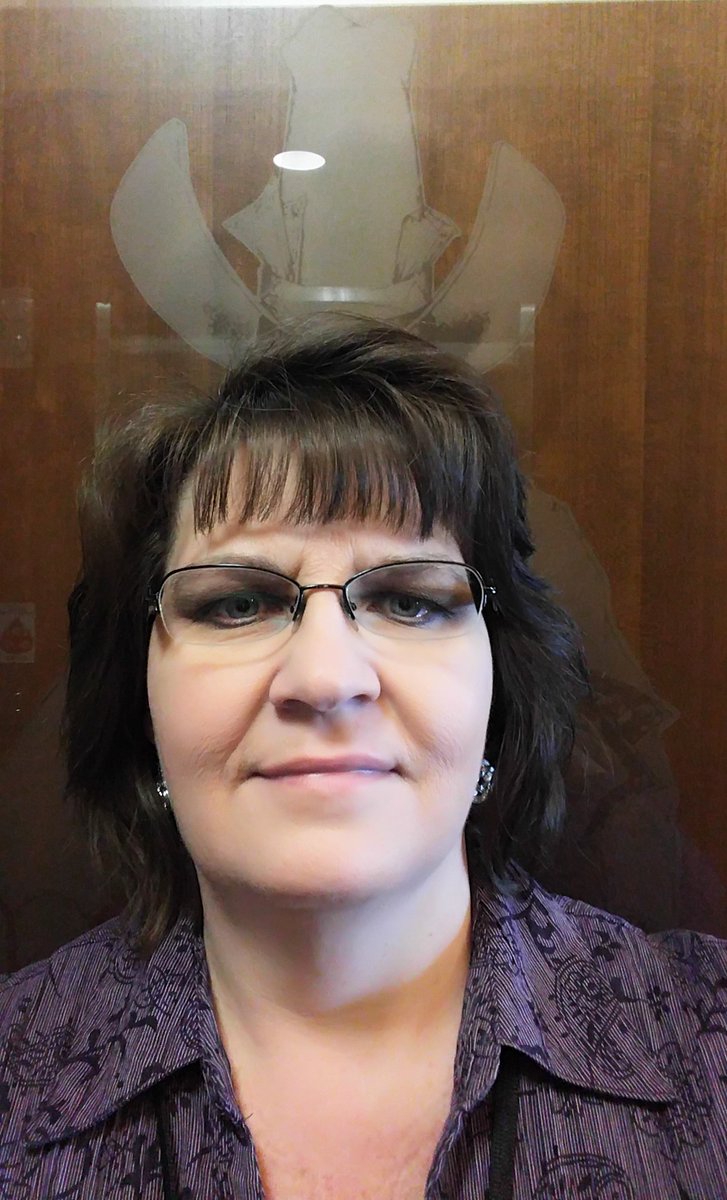 #ELGLCityHall #CityHallSelfie #VanWa  Vote at cityofvancouver.us/vote  #KnopeKnows