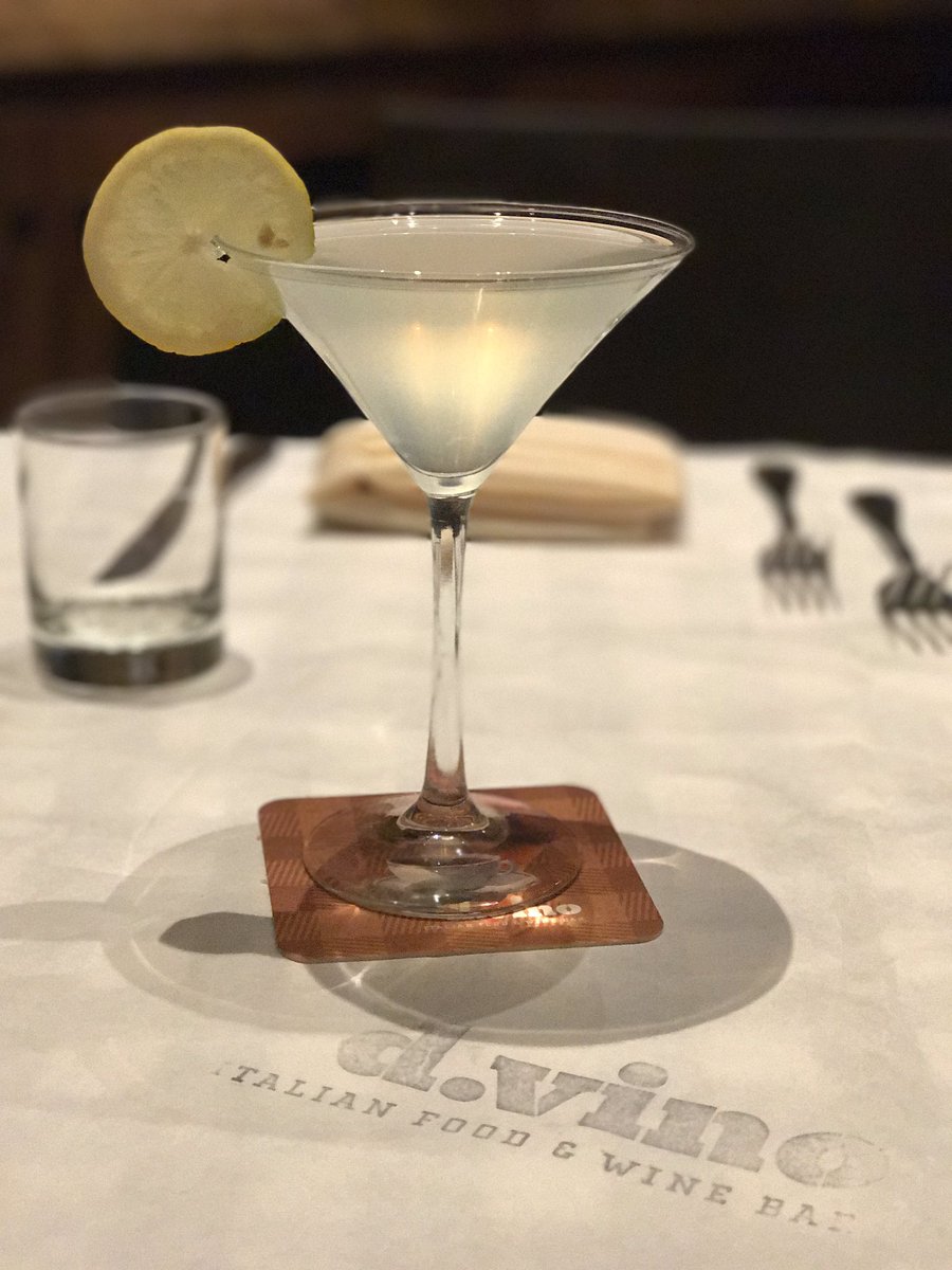 You'll be feelin like 24K Magic after a sip of our Bruno Mars Martini! Make sure to stop in tonight before this show at @ParkTheaterLV
