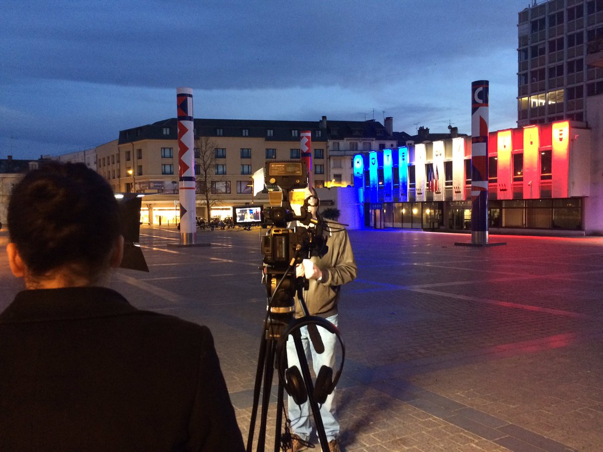 C'est parti pour le TJ <a href="/apercept/">Adeline Percept</a> <a href="/antoinesilacci/">antoinesilacci</a> #RTSinfo #19h30RTS