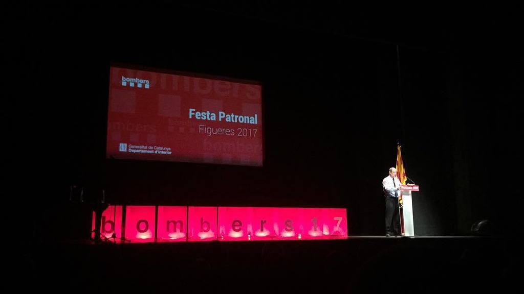 Apartament18's tweet image. Companys i honor /// #emergencycrew #civilprotection #ilovemyjob ift.tt/2ms3HiQ