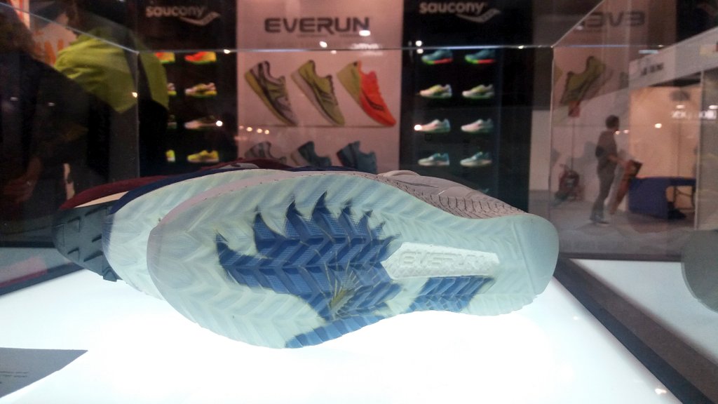 saucony freedom iso rojas