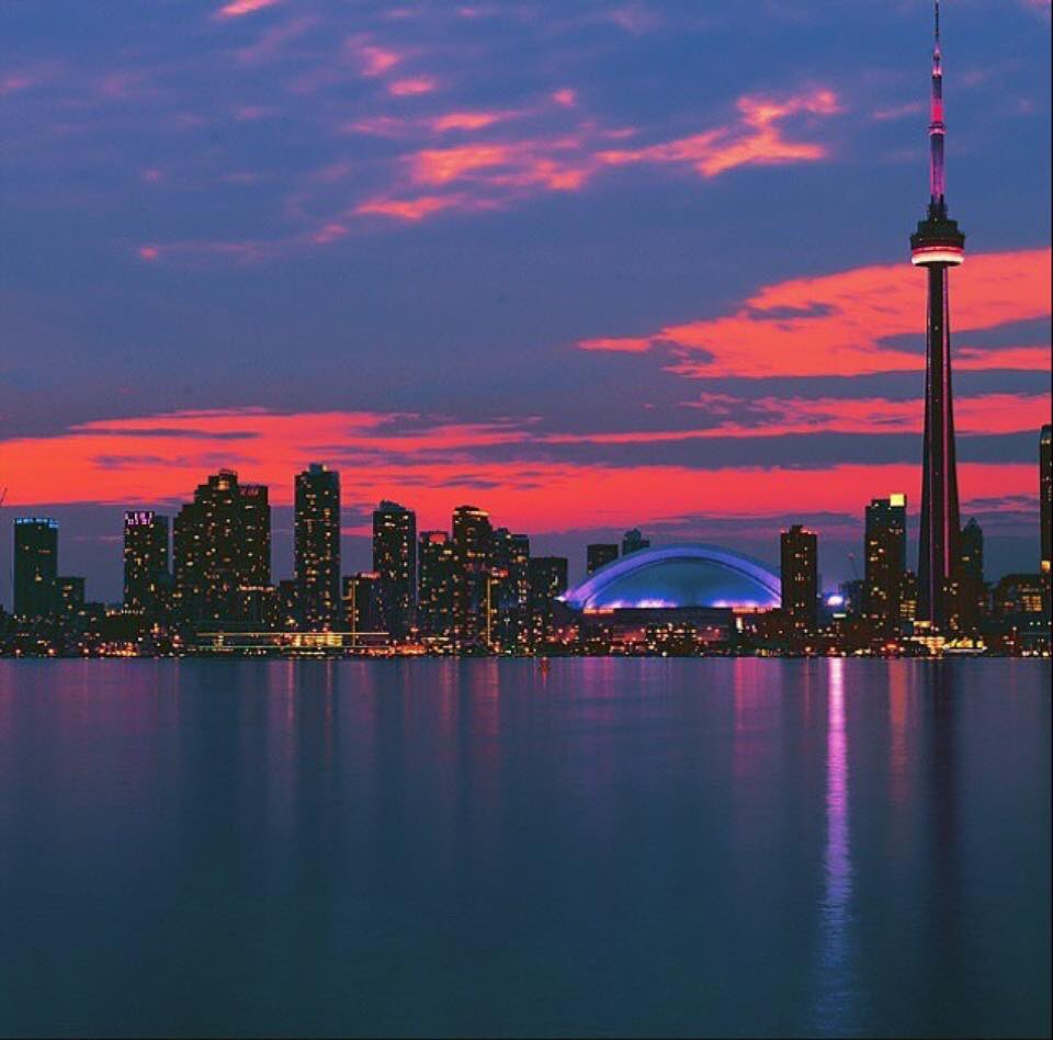 Vaughan_Realtor's tweet photo. #Buongiorno a #Tutti #GoodMorning #Vaughan and #Toronto Have a #Smashing #Friday #Everyone #VaughanAndBeyond #VaughansLocalRealtor https://t.co/fT5nnPkyib