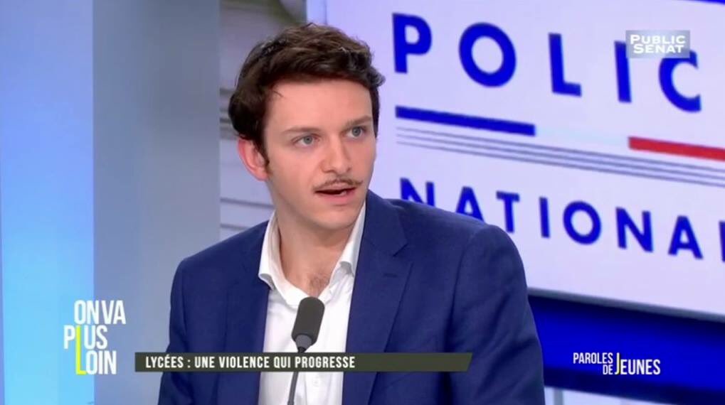 LucasCercley's tweet photo. Putain, @PierreLiscia me donne envie de militer (mais juste pour lui 😘) https://t.co/RIfwdtw2Bx