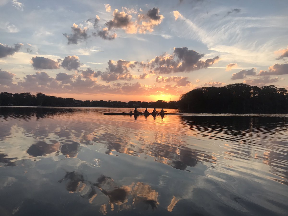 NovaRowing's tweet image. Last morning practice in FL!