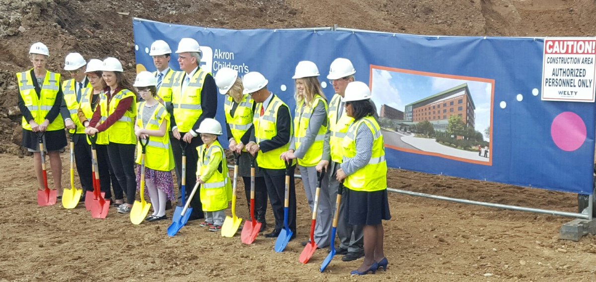 pfeiffsgirl's tweet photo. Groundbreaking ceremony for Akron Children's Hospital's new 230,000 sf outpatient facility. #communityimpactpeople https://t.co/iPk9rlGF8b