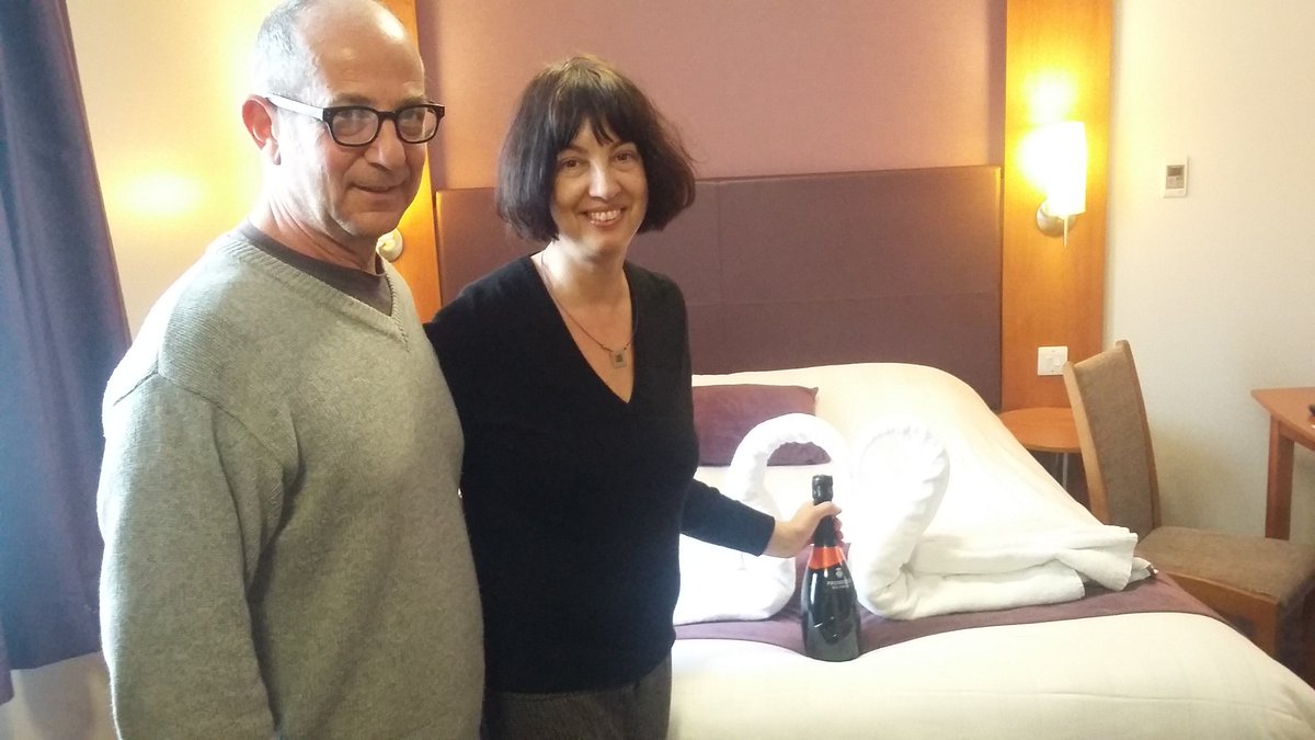 Guest delighted, welldone Eugenio &amp; Timi, <a href="/ParikZalaWHR/">Parik Zala</a> @JamesRider_PI <a href="/iva_ferrari/">Iva Ferrari</a> <a href="/placemadebyyou/">A Place Made By You</a> @sherwyno <a href="/jmikionyte/">Joana</a> <a href="/MariaKlug5/">Maria Klug</a>