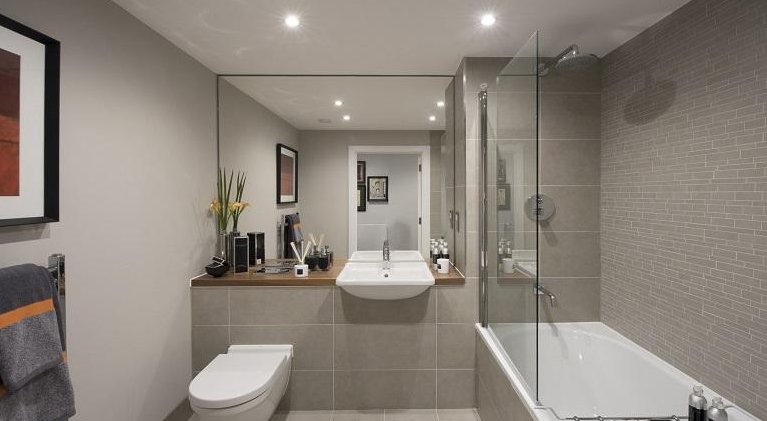 OvalQuarter's tweet photo. Just 3 properties left to buy at Oval Quarter. Help to Buy is available. Watch our online tour: https://t.co/SGMeHX72vS https://t.co/lmNw68K9C4