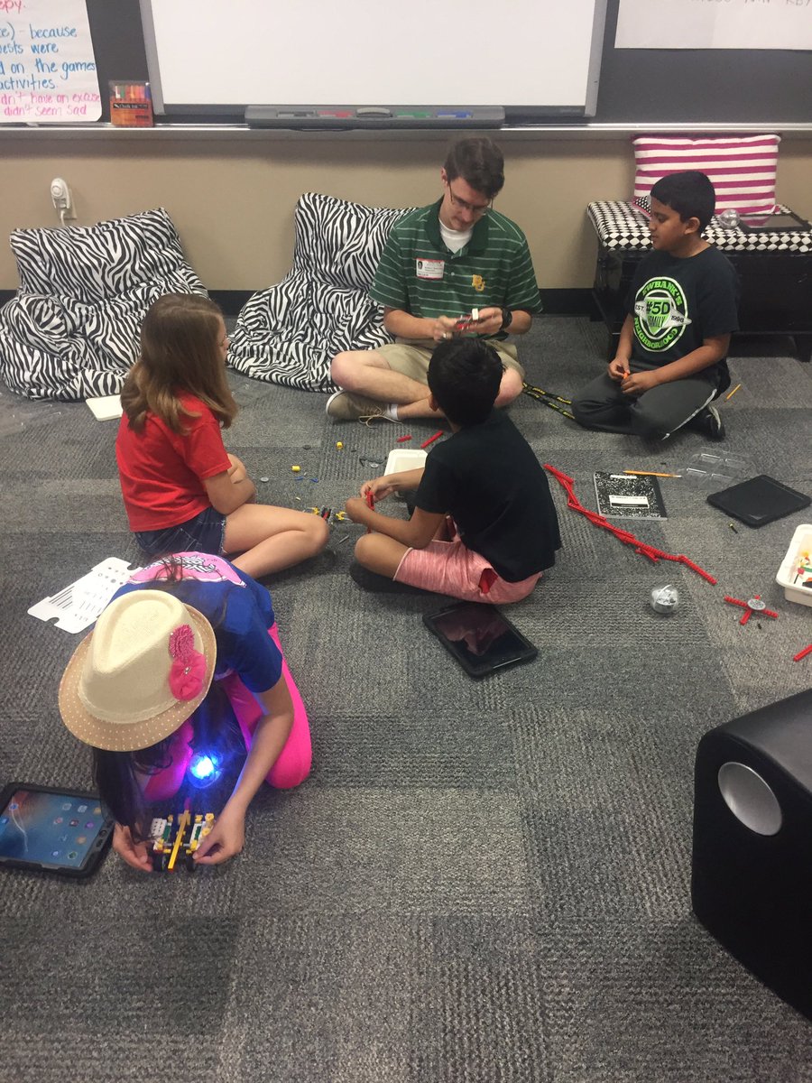 And he's a #Legogenius too! <a href="/CCEColts/">Cottonwood Creek</a> #futureengineers