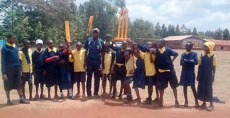 CWBglobal's tweet photo. We're fundraising for a motorbike for 1 of our Kenyan coaches! Read about Mathias' good work &amp; why he needs a bike! https://t.co/pTauVUPMZ0 https://t.co/pp27wtvNbU