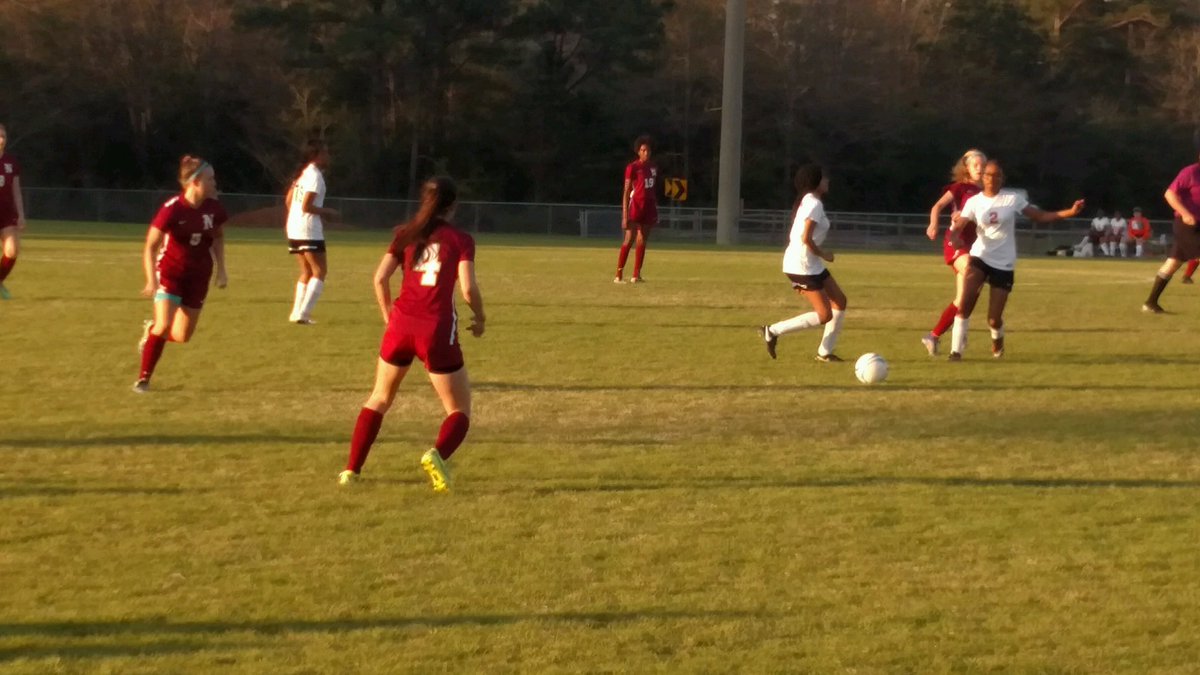 ladycougzsoccer's tweet photo. Great week of NHS soccer!
Monday: JV girls beat Providence 10-0 
Tuesday: JV girls beat HA 10-0
Thursday: Varsity girls beat Dothan 10-0 💥 https://t.co/M3n6SRkI2P