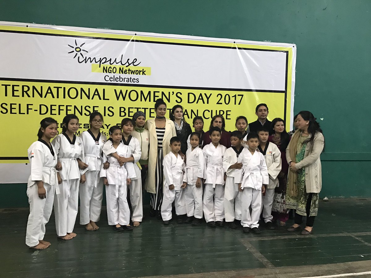 satz21's tweet photo. Celebrated #womensinternationalday by conducting #selfdefence workshop! #BeBoldForChange with #IrisMaju  with #ImpulseNgo https://t.co/qfeSJO8FEi