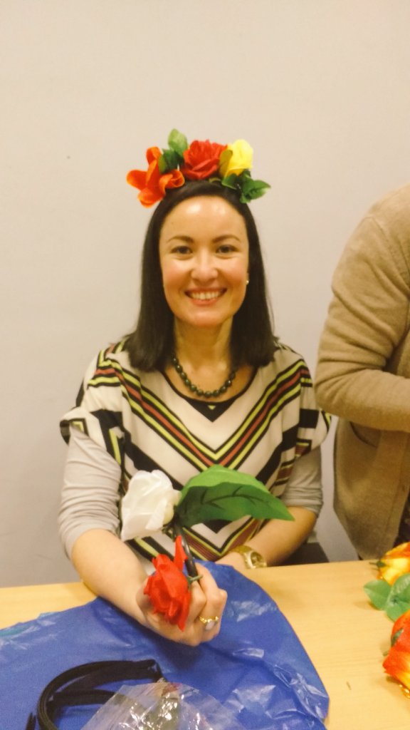 lawrsuk's tweet photo. Making our Frida style flower crowns, celebrating #InspiringWomen @IWD2017 - We'll be easy to spot tomorrow at @MillionWomen https://t.co/hHqW6lItqU