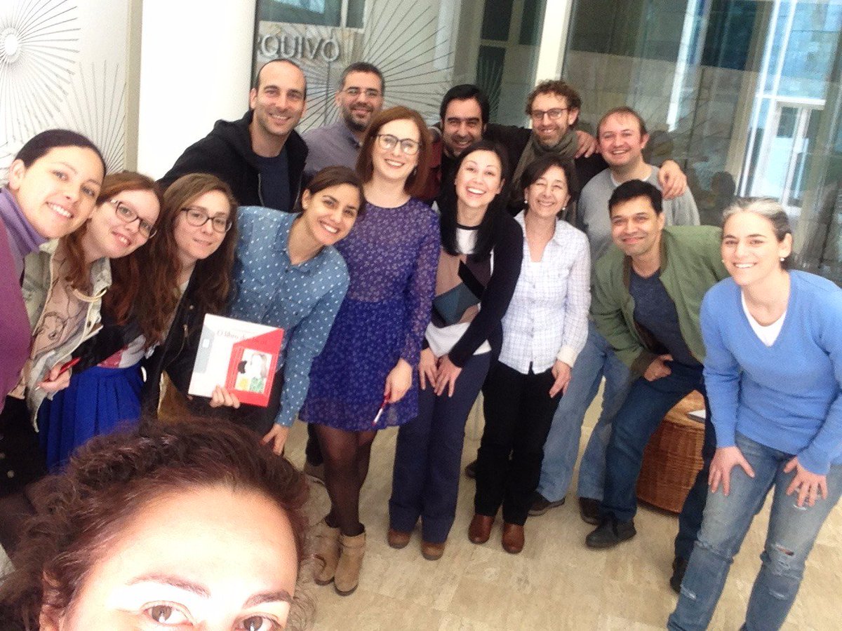 aHoraCEM's tweet photo. Rematamos o primeiro #horacem no @CoworkingGaias da @CidadedaCultura 
Foi unha hora de traballo intensa.
Para o mes máis e mellor.
Seguimos! https://t.co/eXOblBkRzb