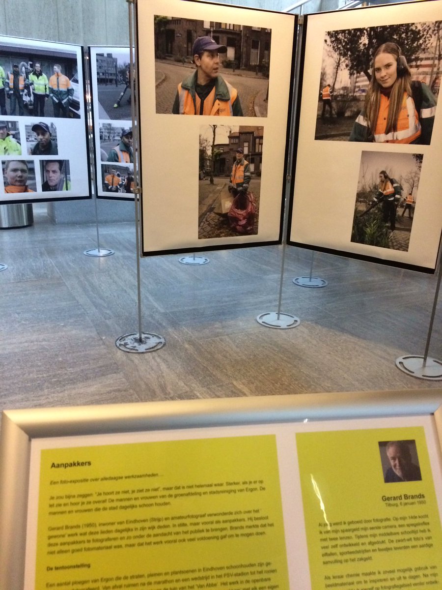 Mooie fototentoonstelling over Ergon, de groenafdeling en stadsreiniging op het stadhuis. Aanrader'
