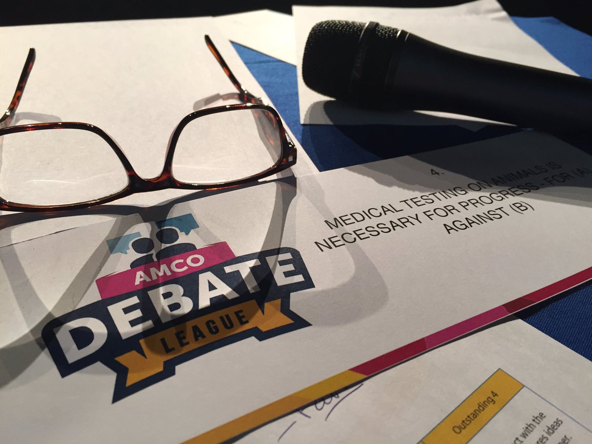 Now debating about testing on animals.II Amco Debate League @AMCO_iberia <a href="/mportero21/">Manuel F. Portero Ortiz</a> <a href="/laurawifi/">Laura Castillo</a>